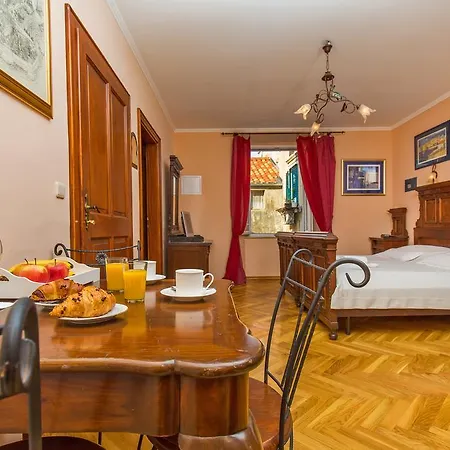 Irundo - Amoret * Dubrovnik