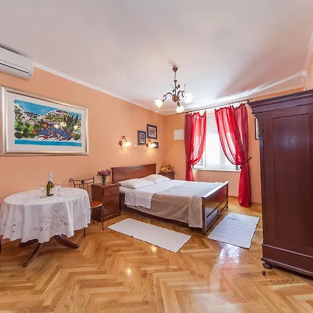 Irundo - Amoret * Dubrovnik